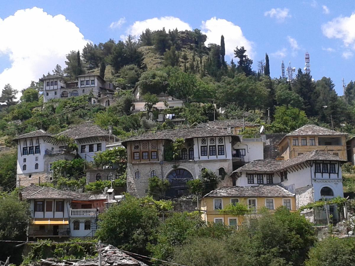 Guest House Salaria Gjirokastër Exterior foto